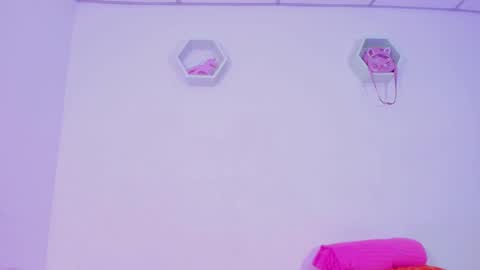 Snapshot of alisiacollinsss chatting on December 16, 2024, 4:13 am Alisia online show from December 16, 2024, 4:13 am