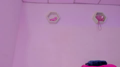 Snapshot of alisiacollinsss chatting on January 29, 2025, 3:58 pm Alisia online show from January 29, 2025, 3:58 pm