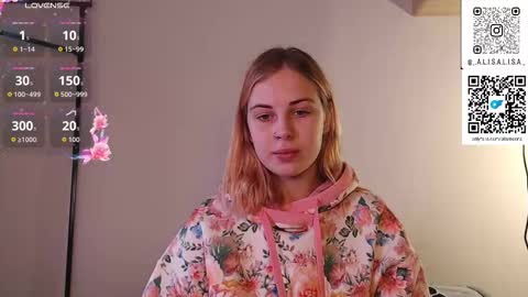 Alisa online show from December 5, 2025, 10:57 am