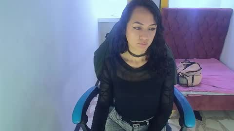 ALISON MOON online show from October 21, 2025, 11:44 am