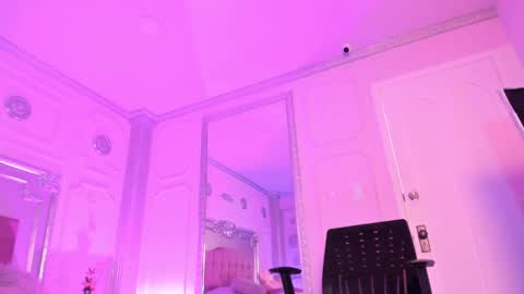 Alison Fishert online show from February 20, 2025, 6:13 pm