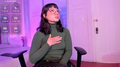 Alison Fishert online show from September 22, 2025, 1:02 pm