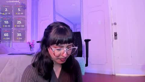 Alison Fishert online show from October 27, 2025, 12:53 pm