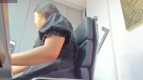 alisonn_herrera online show from September 15, 2025, 3:17 am