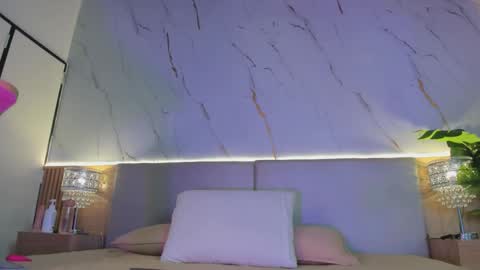 aliss online show from October 25, 2025, 8:14 pm