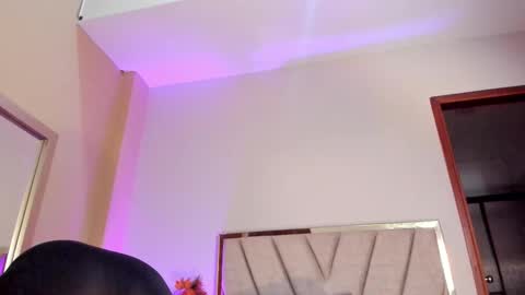 Snapshot of alissanix chatting on November 1, 2025, 12:45 am AlissaNix online show from November 1, 2025, 12:45 am