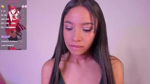 Mara  Isabel online show from October 9, 2025, 1:14 am