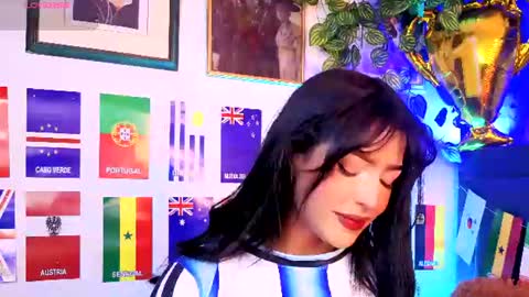 Snapshot of alisse_xx chatting on June 23, 2026, 3:48 am alisse_xx online show from June 23, 2026, 3:48 am