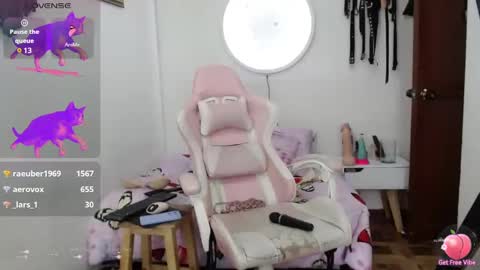 Alissia online show from January 2, 2025, 3:51 pm