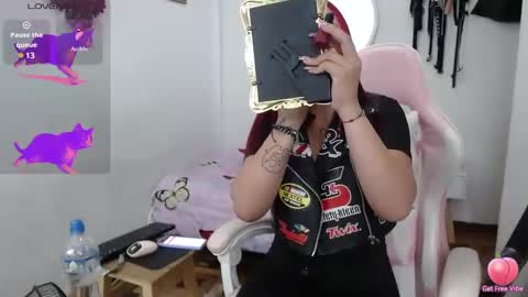 Alissia online show from January 10, 2025, 2:34 pm