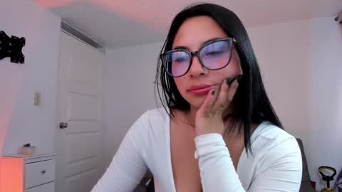 iraide online show from February 3, 2025, 10:21 pm