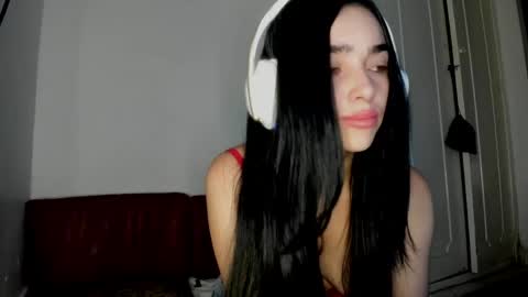 Snapshot of alisson369_ chatting on April 21, 2026, 8:20 am Alisson369 online show from April 21, 2026, 8:20 am