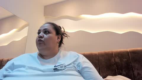 Alisson online show from February 14, 2026, 11:29 am