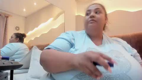Alisson online show from July 8, 2026, 5:17 pm