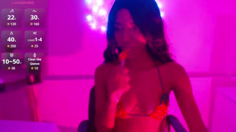 Snapshot of alissonsmal chatting on June 15, 2026, 9:17 pm alissonsmal online show from June 15, 2026, 9:17 pm