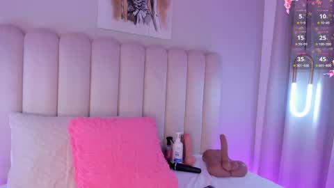 Snapshot of alissyadanger chatting on October 10, 2025, 3:16 am TATIS online show from October 10, 2025, 3:16 am