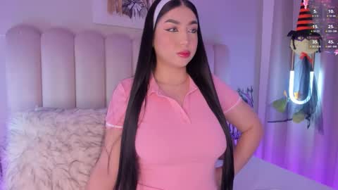 Snapshot of alissyadanger chatting on October 19, 2025, 3:51 am TATIS online show from October 19, 2025, 3:51 am