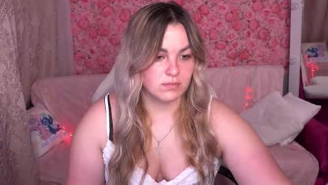 alissyagrayy online show from March 19, 2026, 1:59 pm