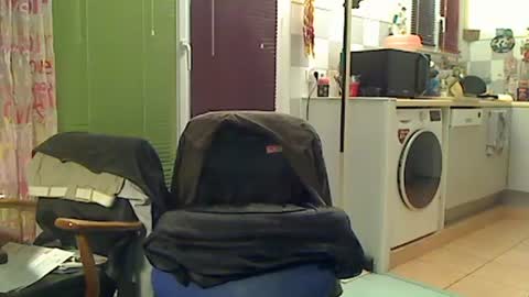 Sandwich online show from November 3, 2025, 7:59 pm