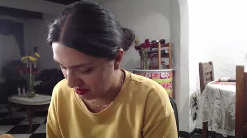 Snapshot of alix_beltran chatting on February 13, 2025, 6:09 am Alix online show from February 13, 2025, 6:09 am