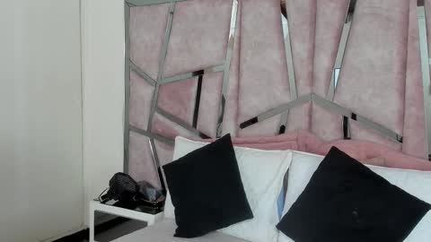 alix online show from September 25, 2025, 9:29 pm