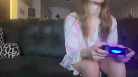 Snapshot of aliyahdangerous chatting on March 23, 2026, 3:32 am aliyahdangerous online show from March 23, 2026, 3:32 am