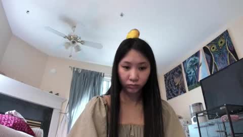 Alize Zaide online show from October 2, 2025, 8:27 pm