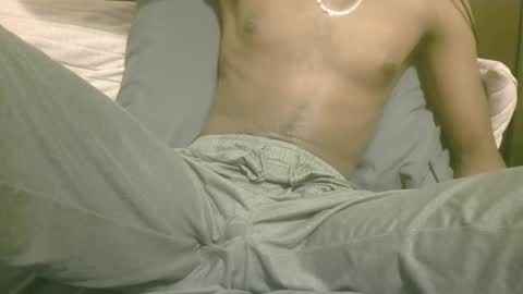all4u online show from May 4, 2026, 9:33 pm