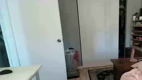 All of Oyl online show from September 8, 2025, 7:46 pm