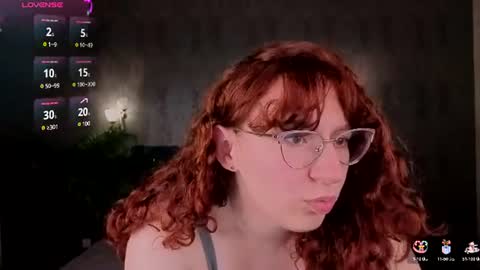 Snapshot of alla_dream chatting on June 26, 2026, 7:40 pm Alla online show from June 26, 2026, 7:40 pm
