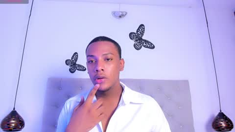 Angel online show from December 2, 2024, 9:02 am