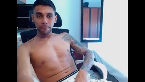 Snapshot of allanbarreto chatting on June 26, 2026, 8:02 pm Allan online show from June 26, 2026, 8:02 pm