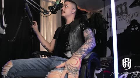   online show from January 13, 2025, 7:10 pm