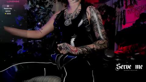   online show from December 22, 2025, 9:34 pm