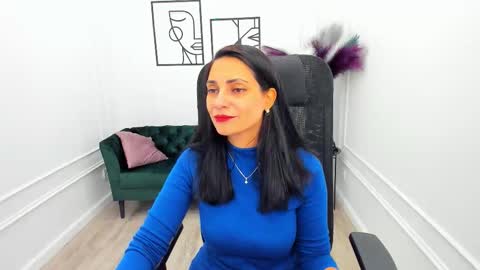 allayerty online show from October 3, 2025, 11:18 am