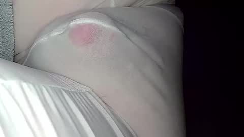 Snapshot of alldatesmatter chatting on December 8, 2024, 4:07 pm Growing Wiener online show from December 8, 2024, 4:07 pm