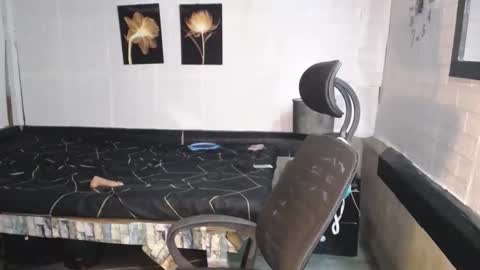 trina online show from September 12, 2025, 5:18 am