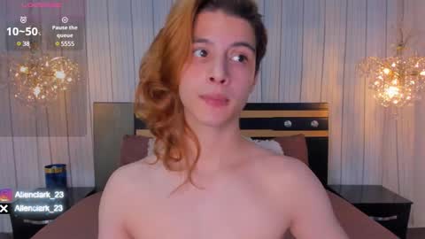 Snapshot of allen_clark chatting on February 14, 2025, 4:04 am Allen online show from February 14, 2025, 4:04 am