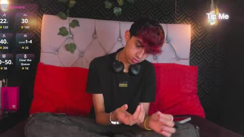 Allen online show from October 7, 2025, 8:39 pm