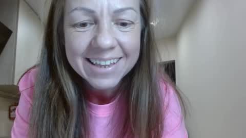 Snapshot of allexandraxxx chatting on December 12, 2024, 6:21 pm allexandraxxx online show from December 12, 2024, 6:21 pm
