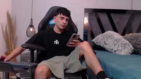 Allex online show from October 16, 2025, 1:39 am