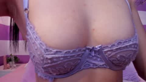 Snapshot of alli_cooper chatting on January 21, 2025, 3:10 pm Ali online show from January 21, 2025, 3:10 pm