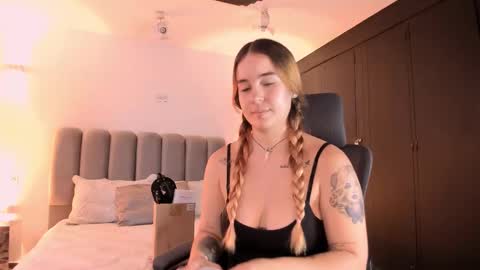 ALLICE online show from October 16, 2025, 11:55 am