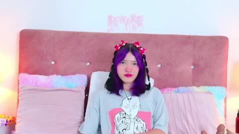 Allicia online show from December 9, 2024, 7:07 pm