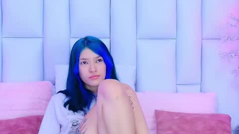 Allicia online show from March 7, 2025, 10:54 pm