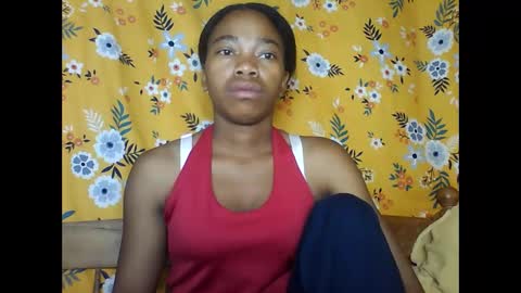 Snapshot of alliciax632770q chatting on April 3, 2026, 12:41 am alliciax632770q online show from April 3, 2026, 12:41 am
