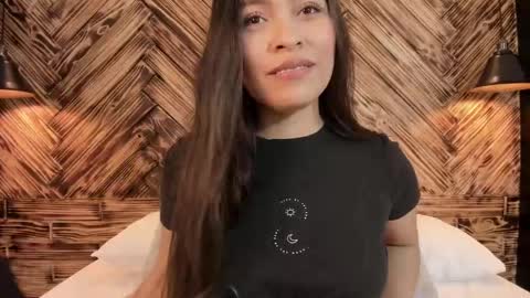 A L L I E online show from September 23, 2025, 2:36 am