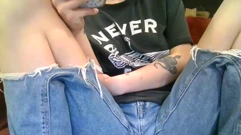 alliebearx online show from March 2, 2025, 7:56 pm