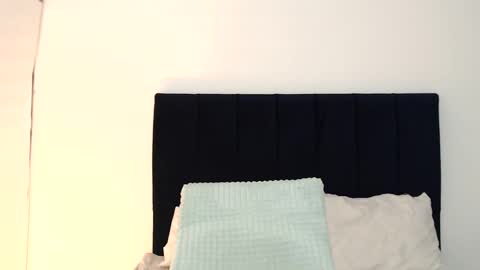 allieemod online show from December 28, 2024, 5:12 am