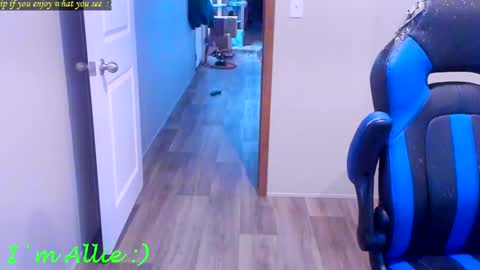 Snapshot of alliekat62 chatting on February 22, 2025, 6:30 pm Allie online show from February 22, 2025, 6:30 pm